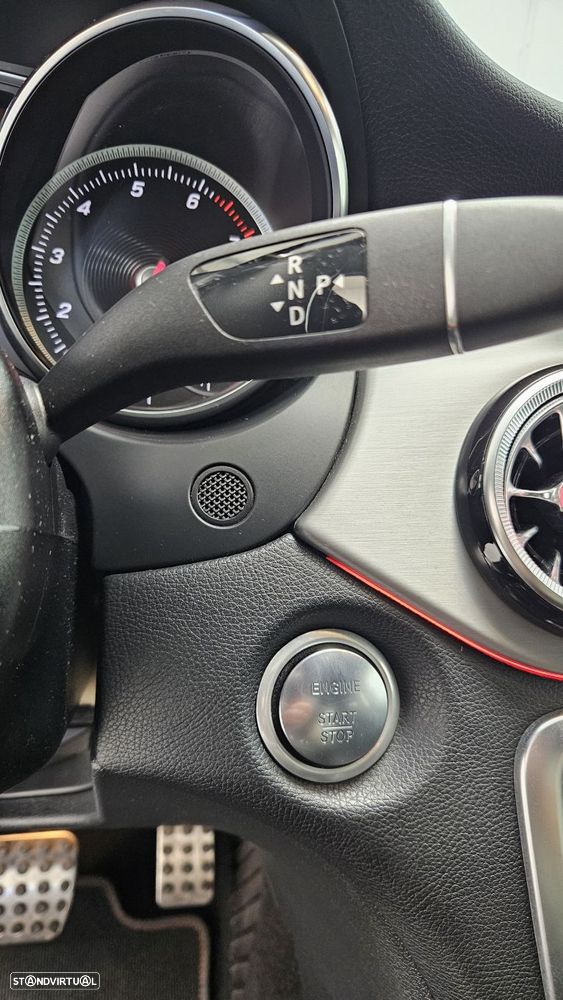 Mercedes-Benz GLA 250 AMG Line 4-Matic - 19