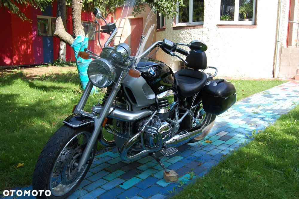 BMW R - 1
