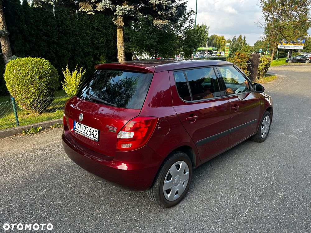 Skoda Fabia - 4