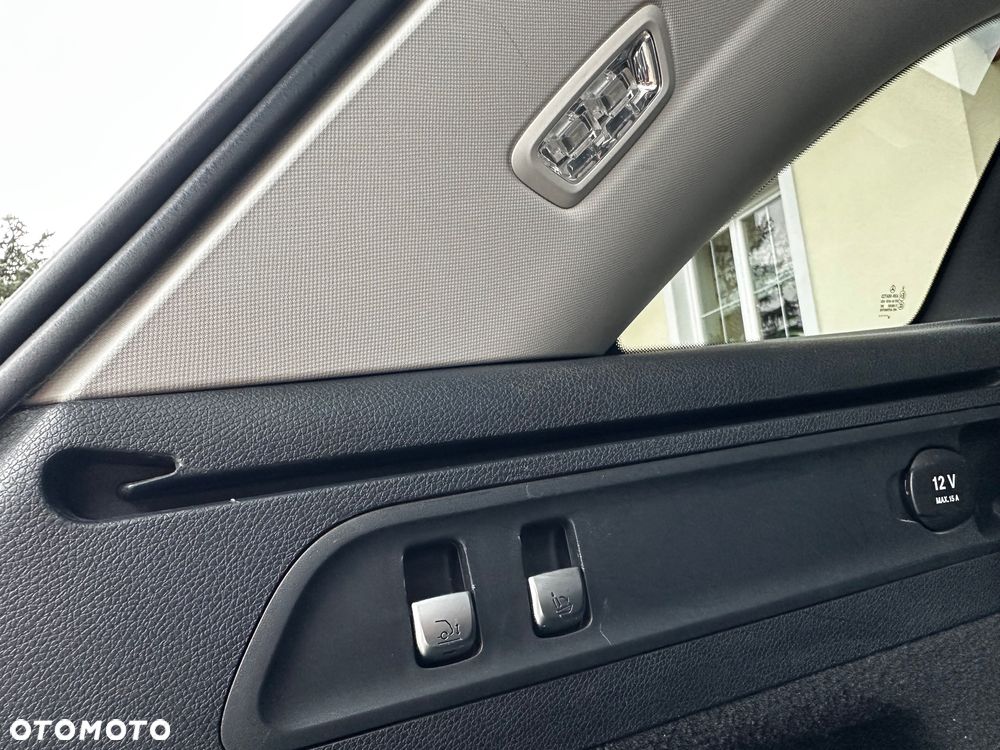 Mercedes-Benz GLC 250 d 4-Matic - 34