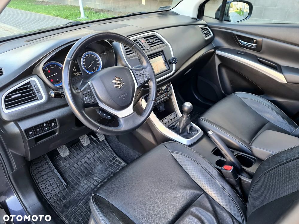 Suzuki SX4 S-Cross 1.6 VVT 4x2 limited+ - 11