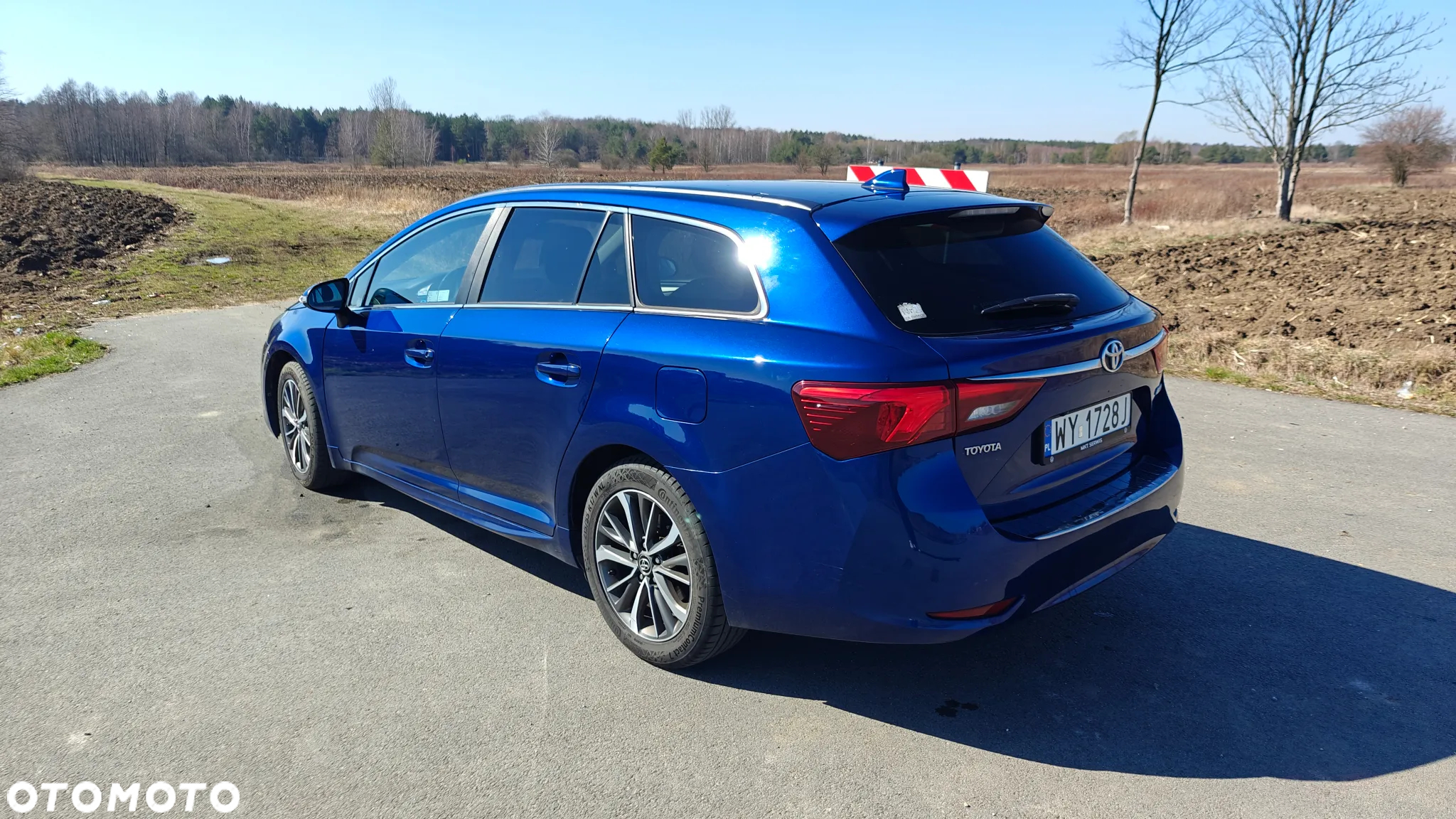 Toyota Avensis 2.0 D-4D Prestige - 5