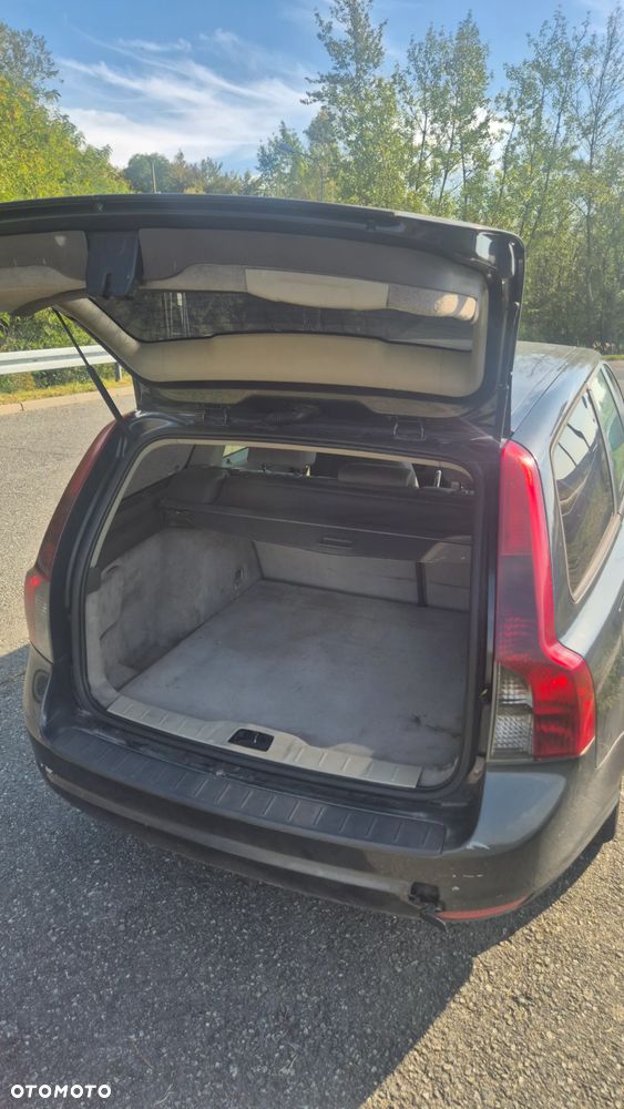 Volvo V50 2.0D - 9