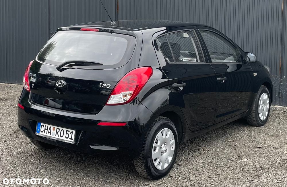 Hyundai i20 1.25 Wersja Jubileuszowa - 12