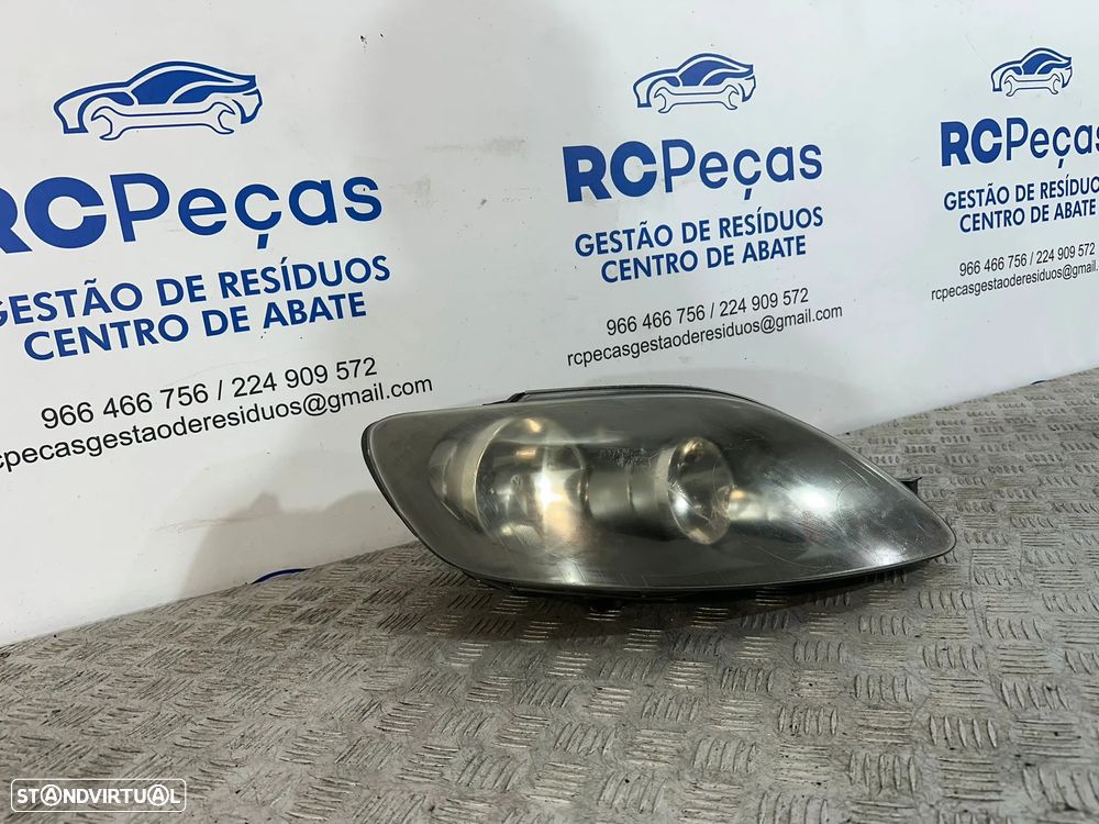 .Oticas Farol Frente Frontal Direita Original VW Volkswagen Golf 5 Plus 5M 5M2941006A - 2
