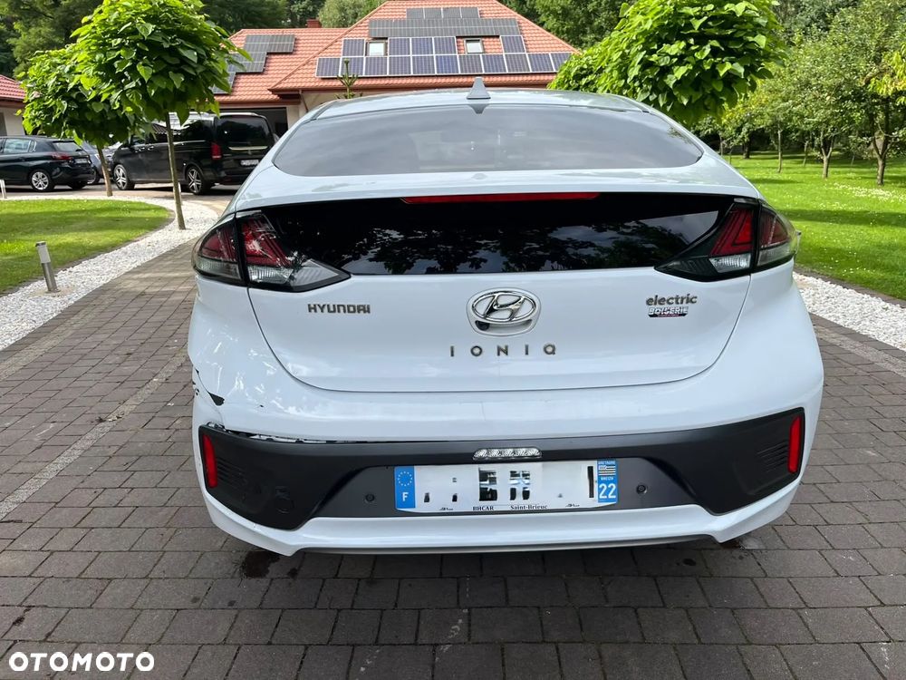 Hyundai IONIQ Premium - 6
