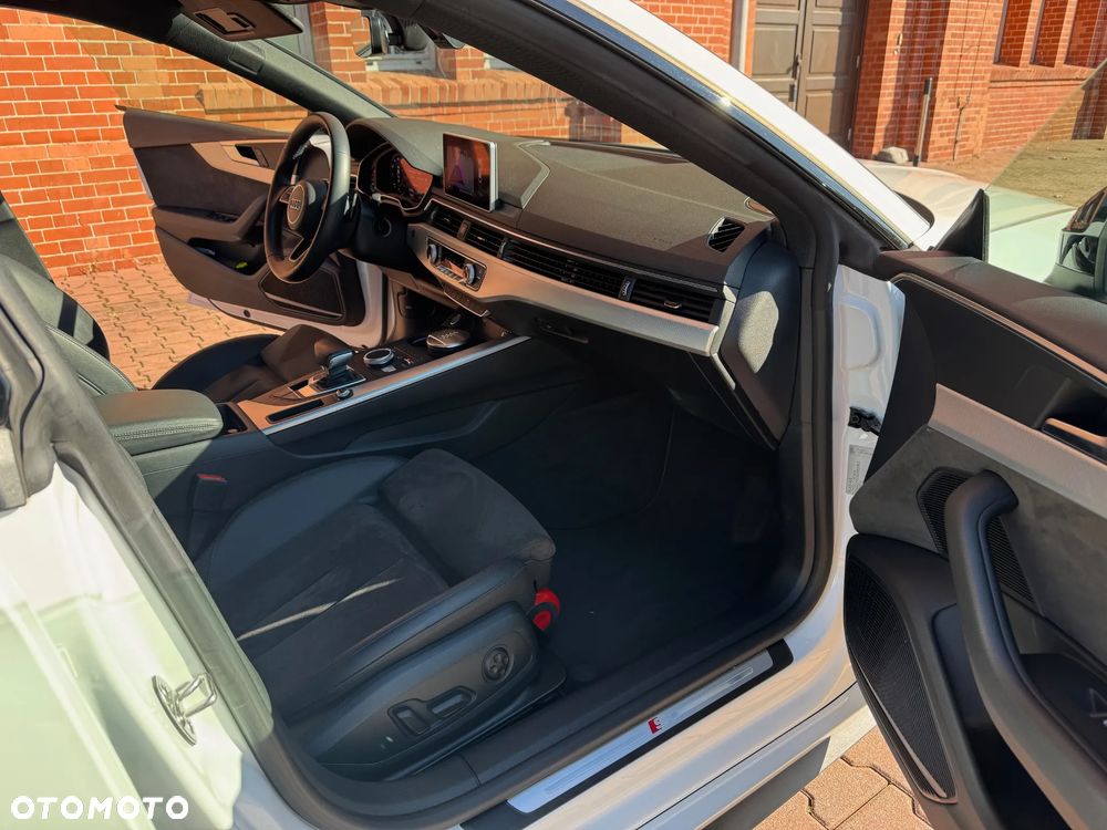 Audi A5 Sportback 40 TFSI S tronic - 11