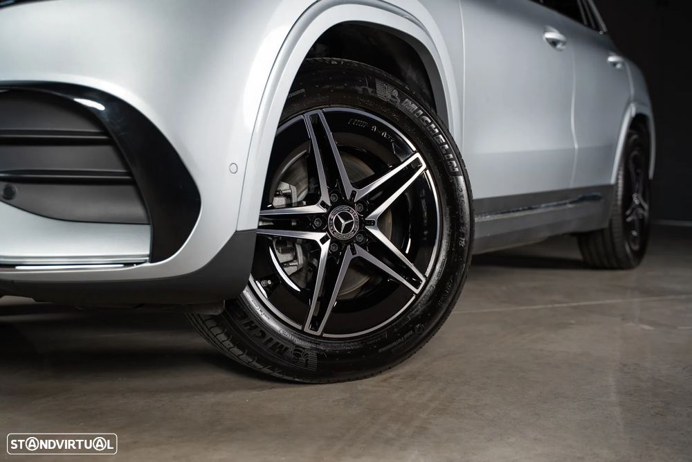 Mercedes-Benz EQA 300 4Matic AMG Line - 8