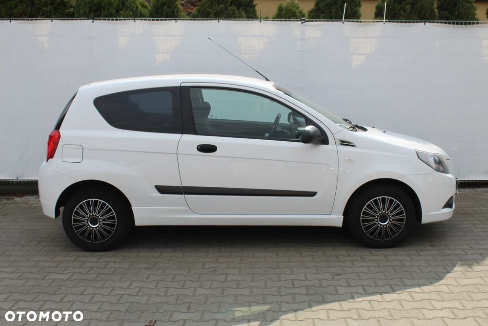 Chevrolet Aveo 1.2 16V Base+ / Classic+ - 6