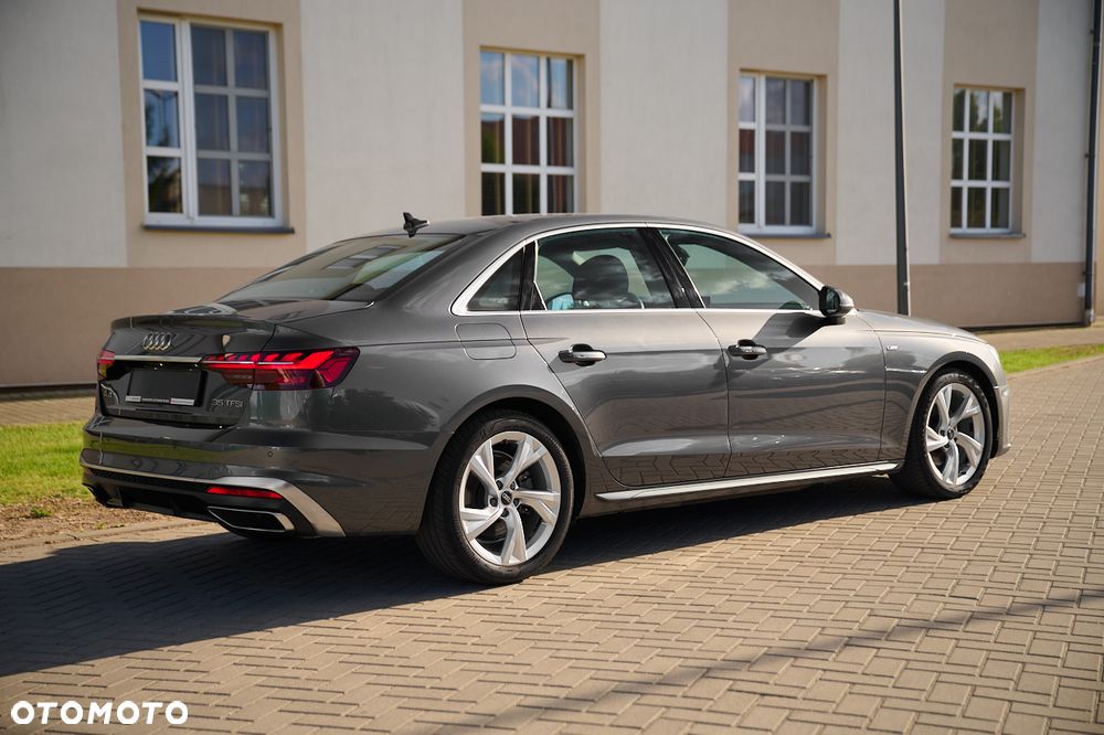 Audi A4 Limousine 35 TFSI S tronic S line - 12
