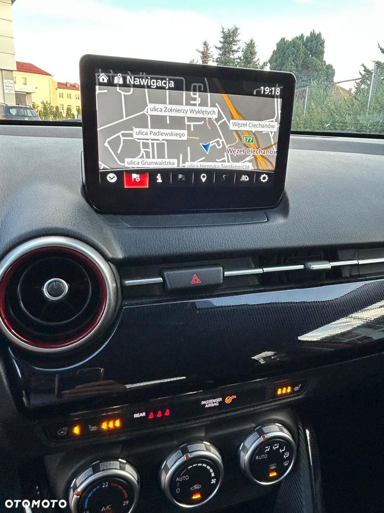 Mazda 2 SKYACTIV-G 90 Homura - 15