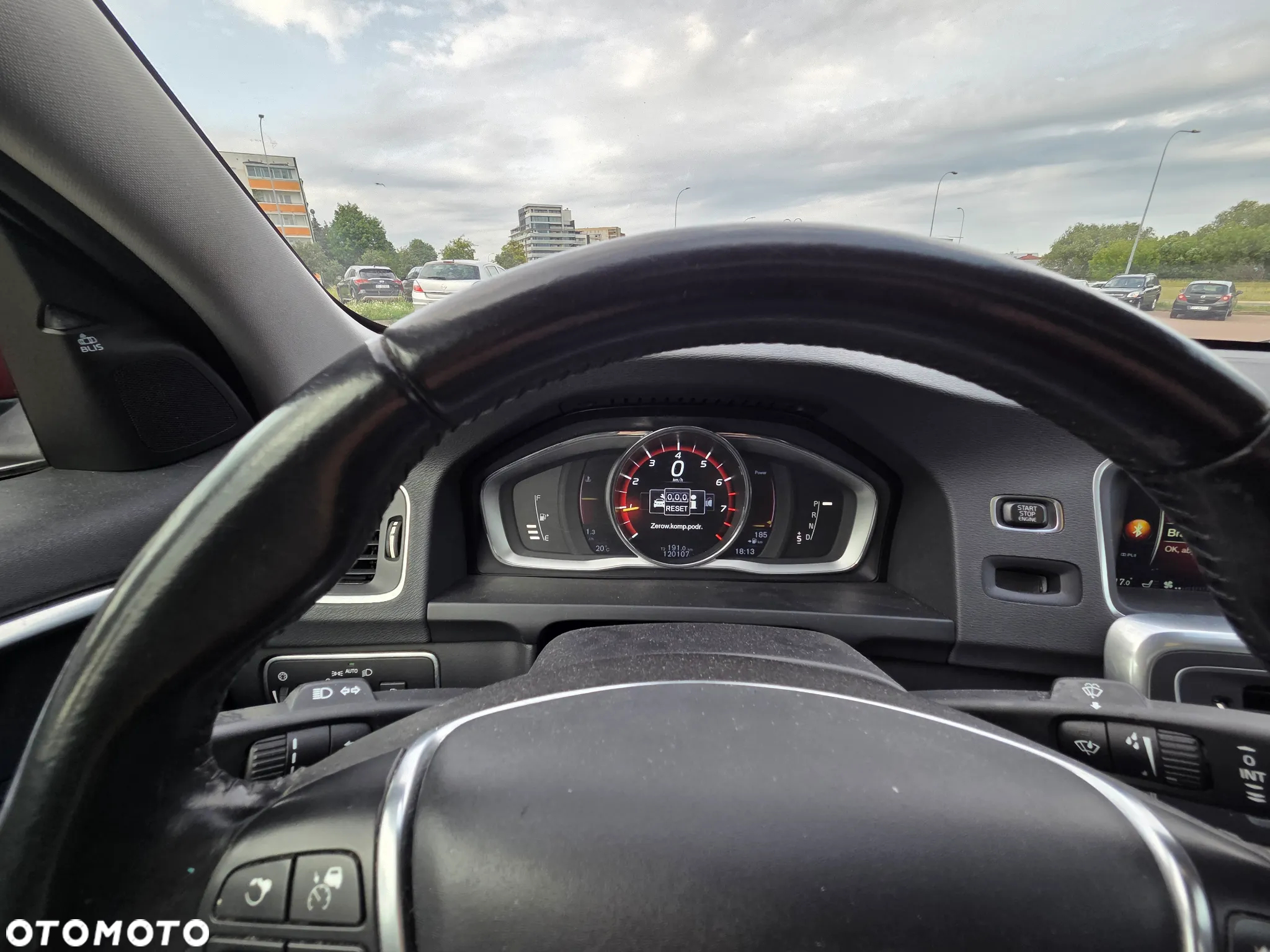 Volvo S60 T5 Momentum - 31