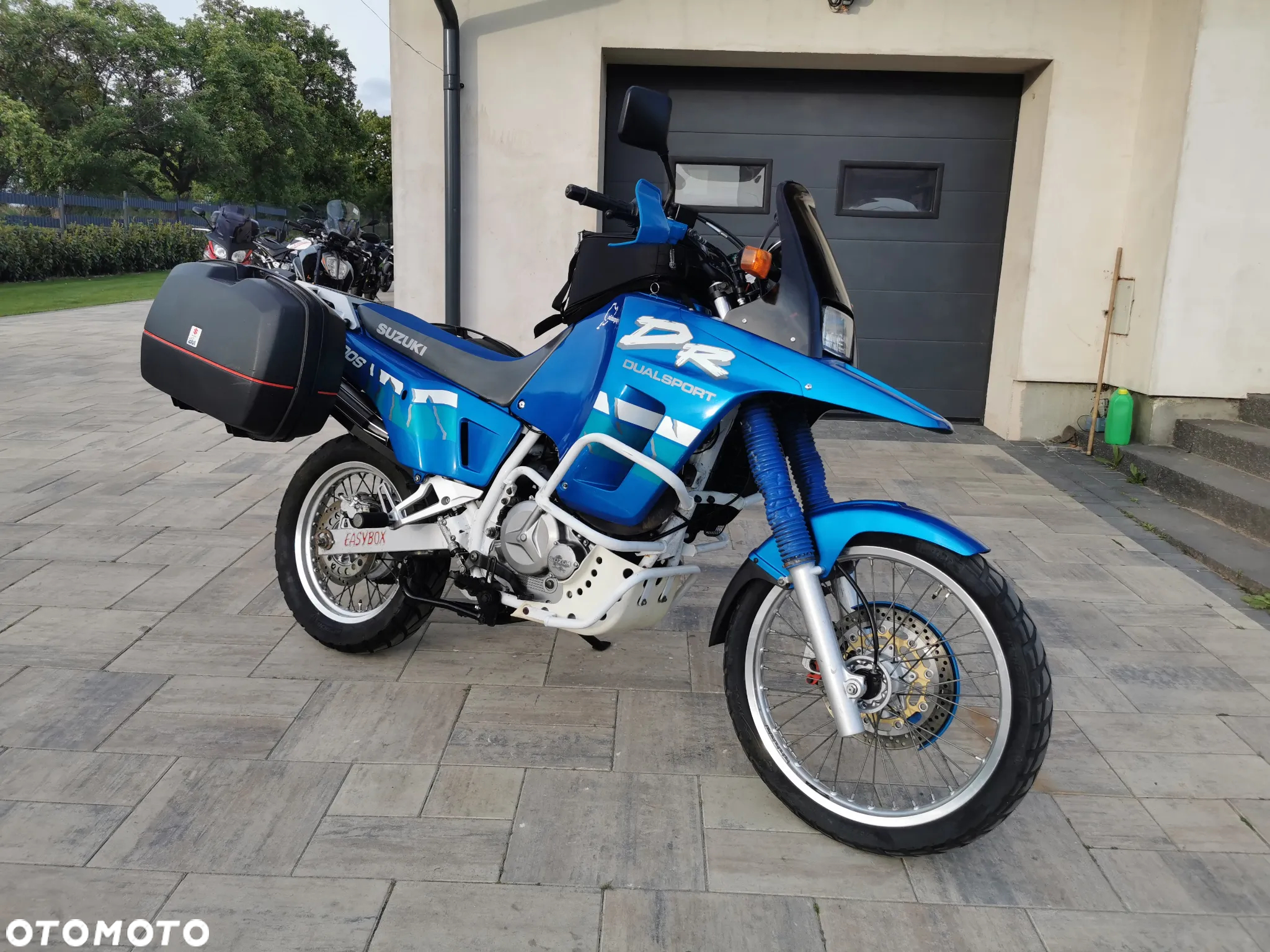 Suzuki DR - 25