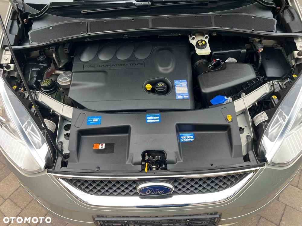 Ford Galaxy 2.0 TDCi DPF Ghia - 14