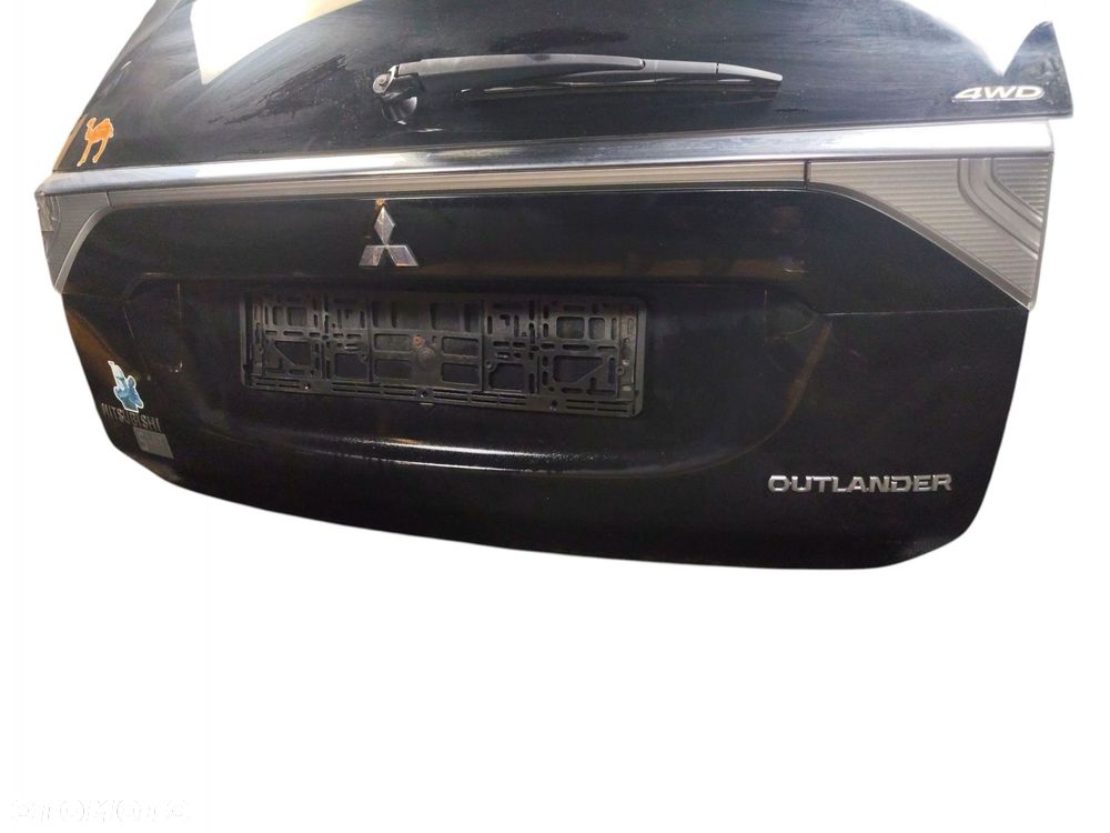 KLAPA BAGAŻNIKA TYŁ MITSUBISHI OUTLANDER III (2012-2015) KOD LAKIERU X42 - 13
