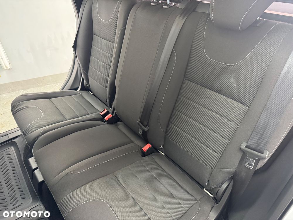 Ford Kuga 2.0 TDCi 4x4 Individual - 28