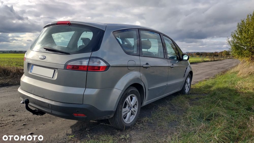 Ford S-Max - 6