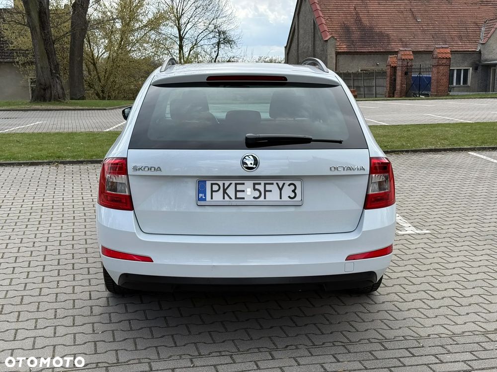 Skoda Octavia 1.8 TSI Elegance DSG - 5