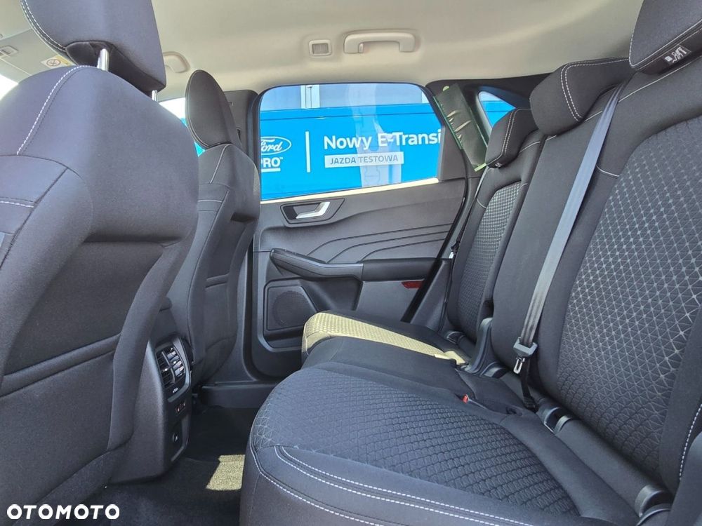Ford Kuga - 19