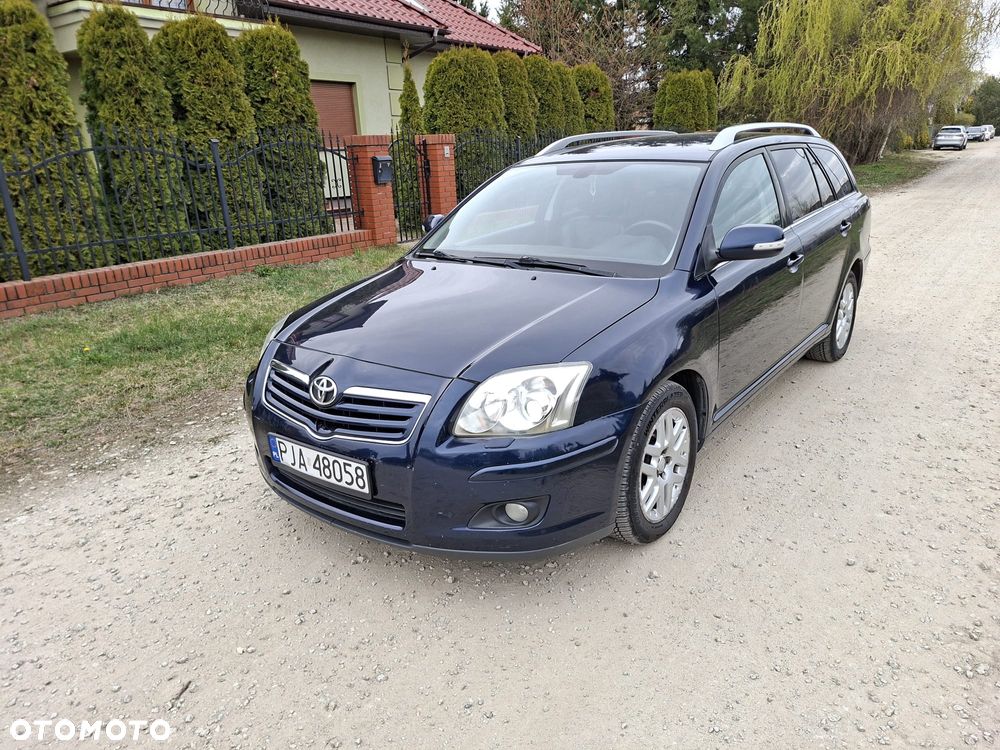 Toyota Avensis 2.0 D-4D Travel - 3
