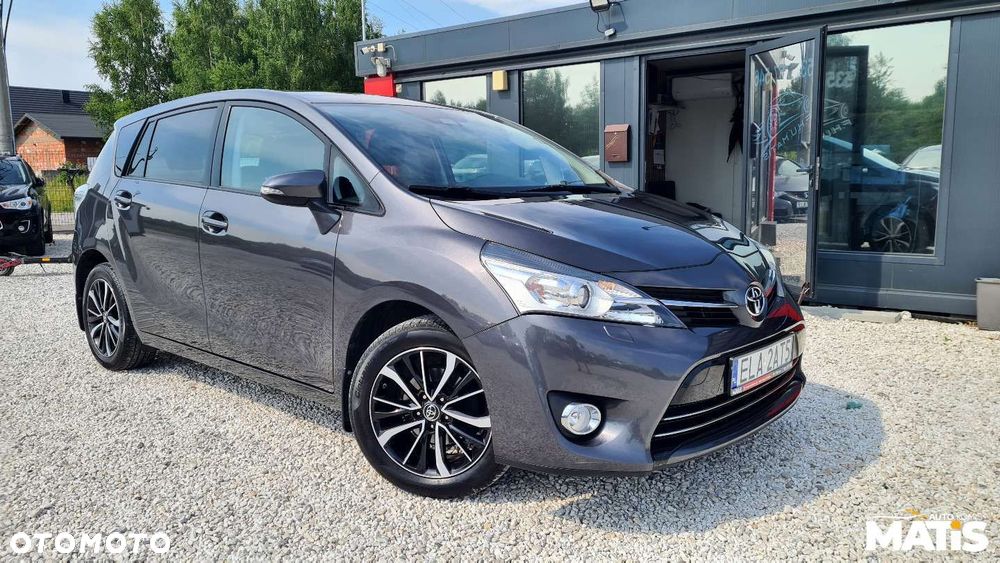 Toyota Verso - 19