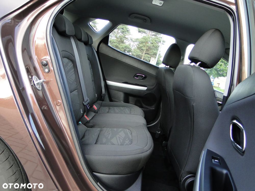 Kia Ceed - 9