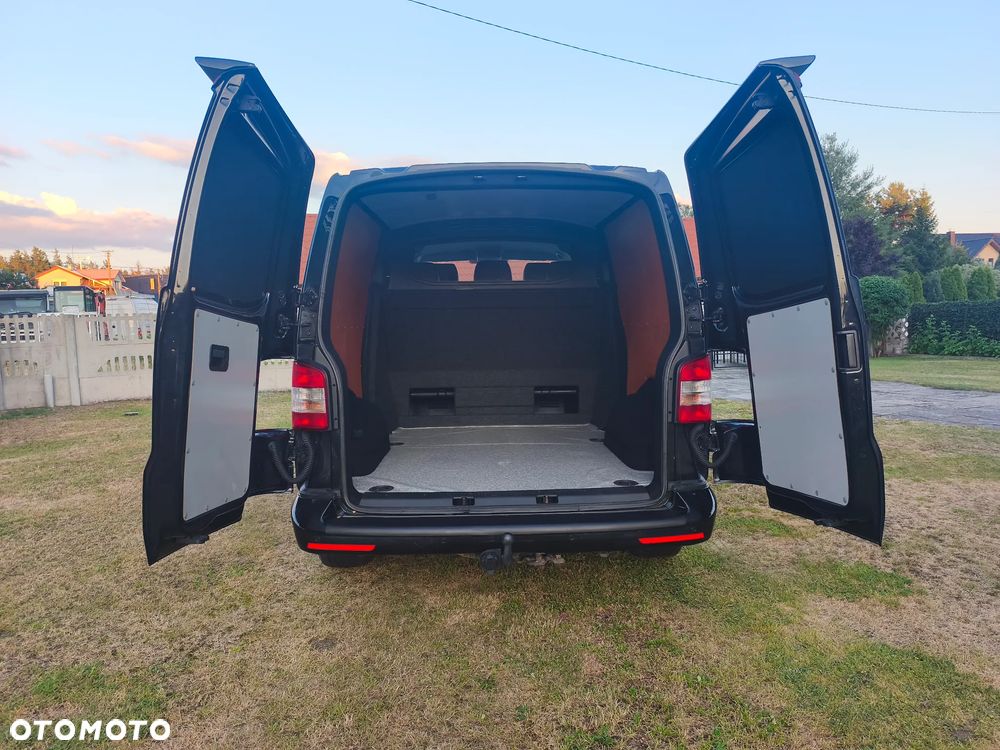 Volkswagen Transporter - 29