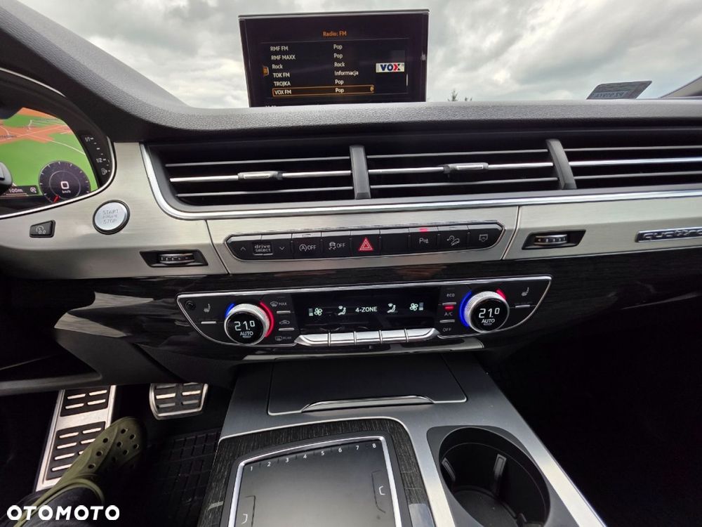 Audi Q7 - 15