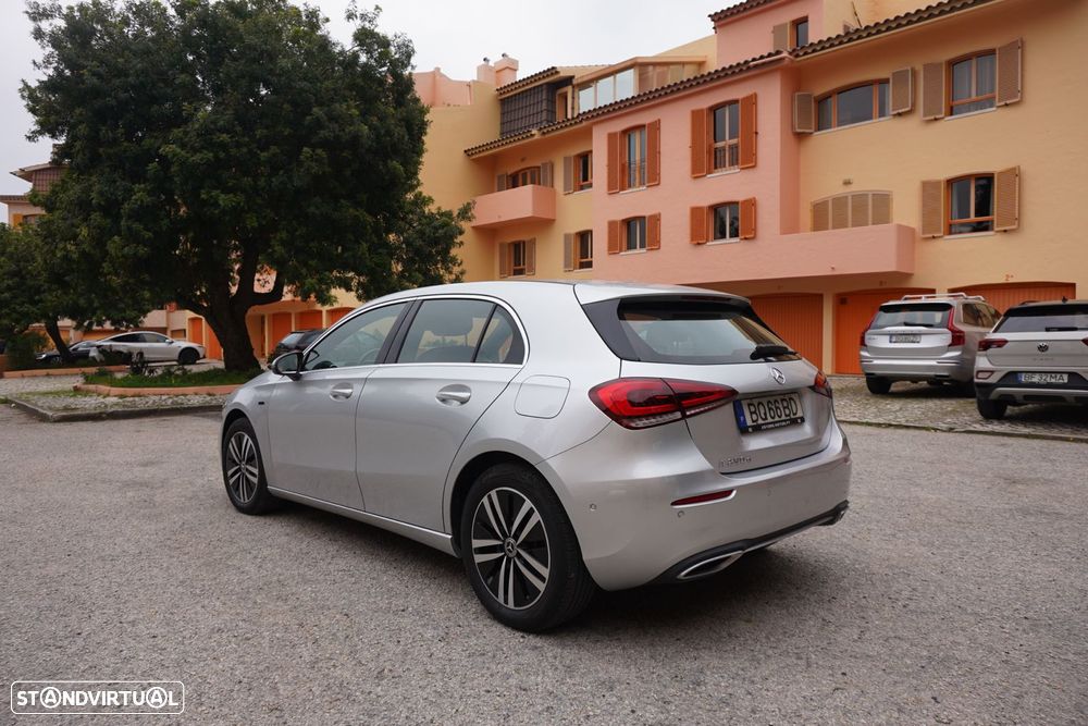 Mercedes-Benz A 250 e Style Plus - 5
