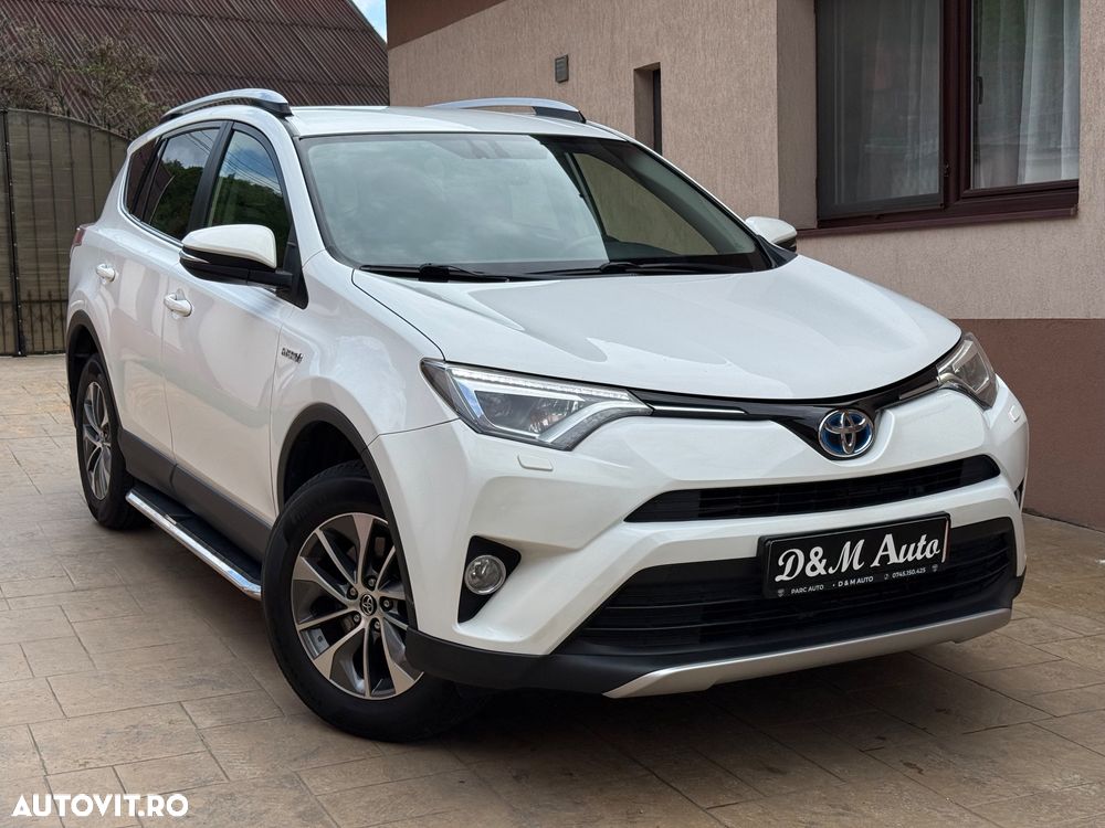 Toyota RAV4 - 4