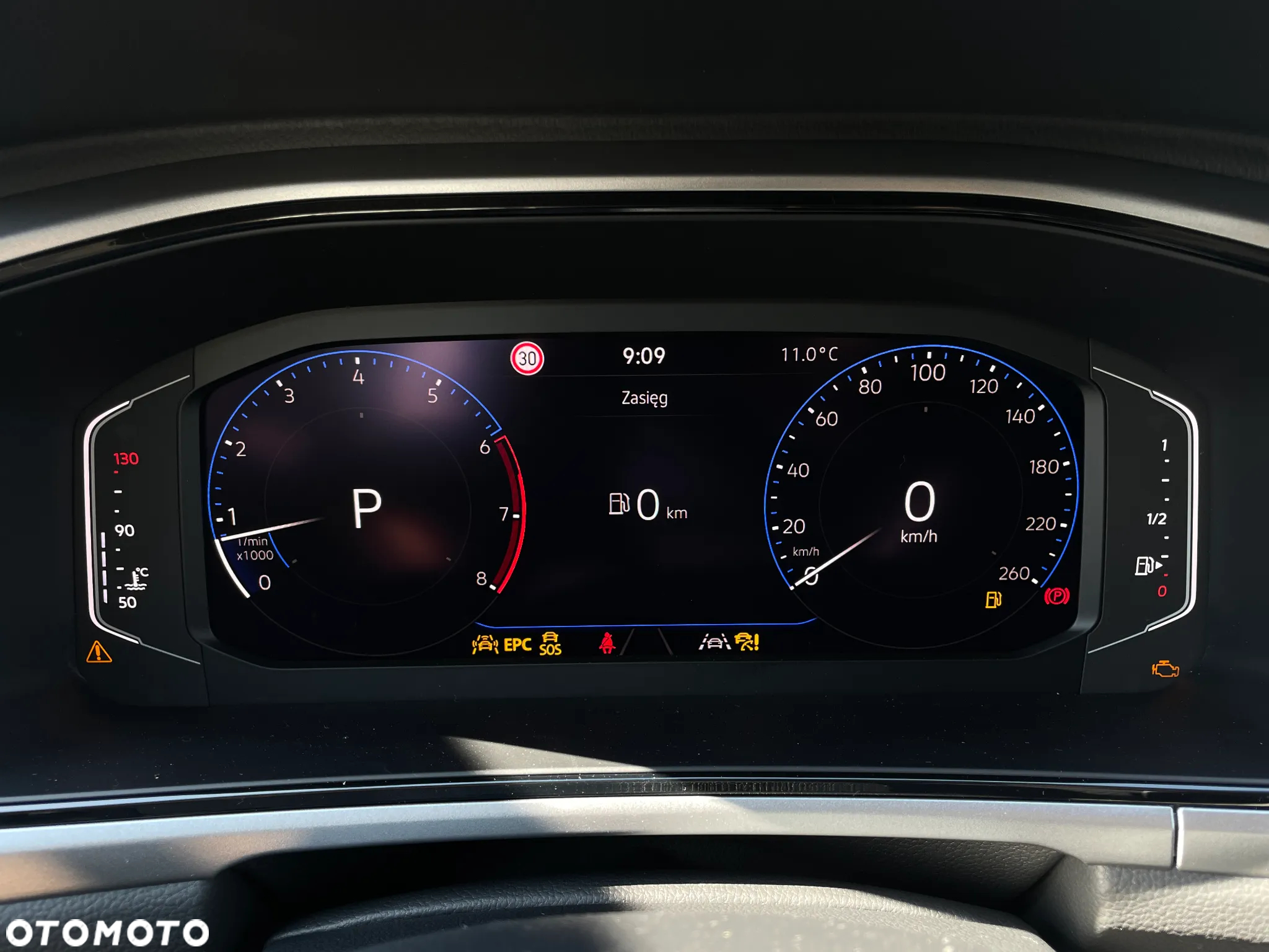 Volkswagen T-Roc 1.5 TSI Life Plus DSG - 17