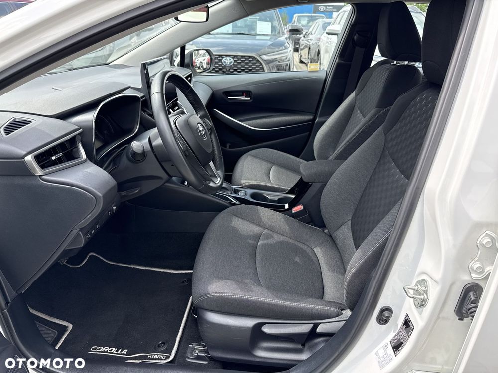 Toyota Corolla 1.8 Hybrid Comfort - 13