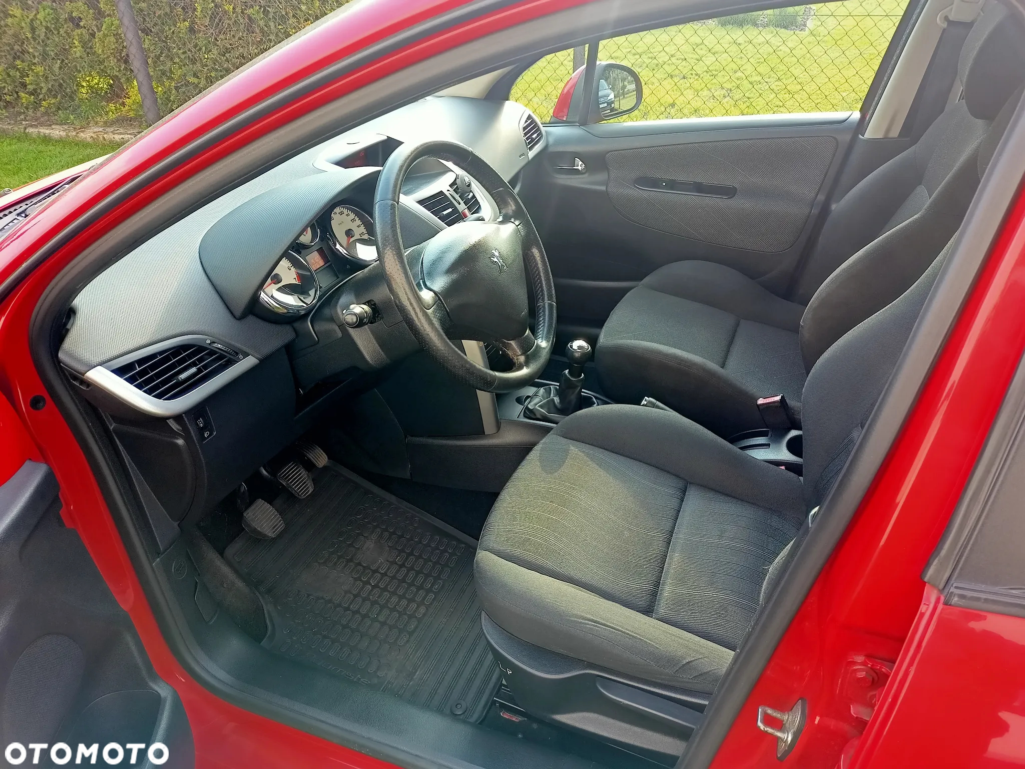 Peugeot 207 - 5