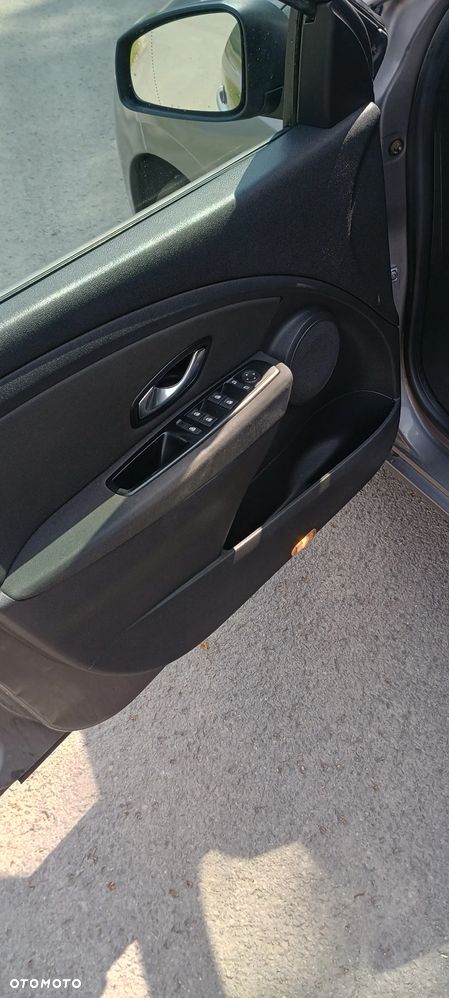 Renault Megane - 5