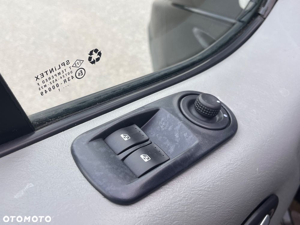 Renault Trafic L2H1 - 14