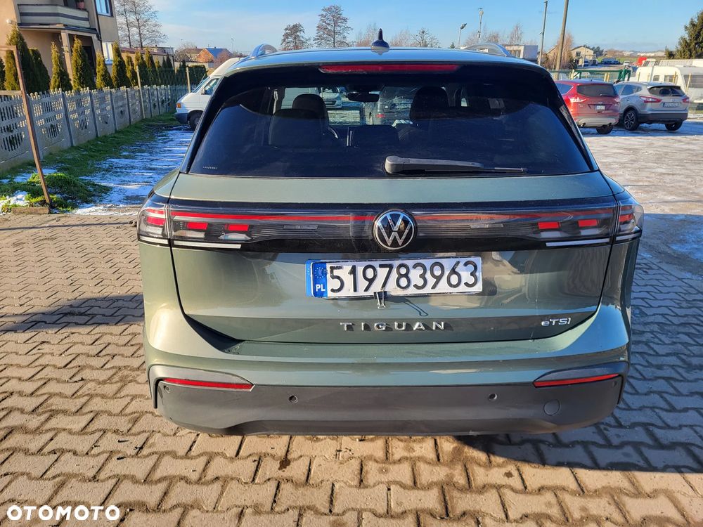 Volkswagen Tiguan - 18