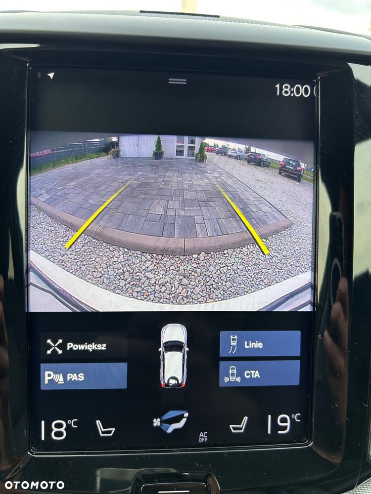 Volvo XC 60 T4 R-Design - 10