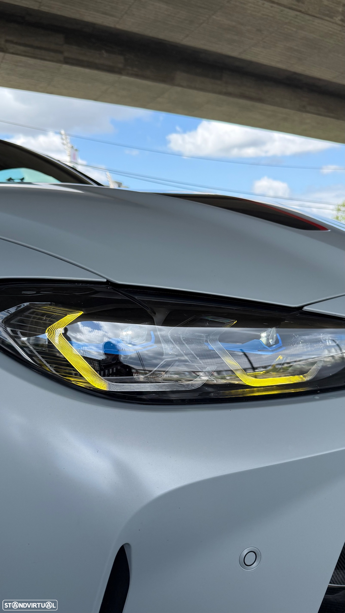 BMW M4 CSL - 2