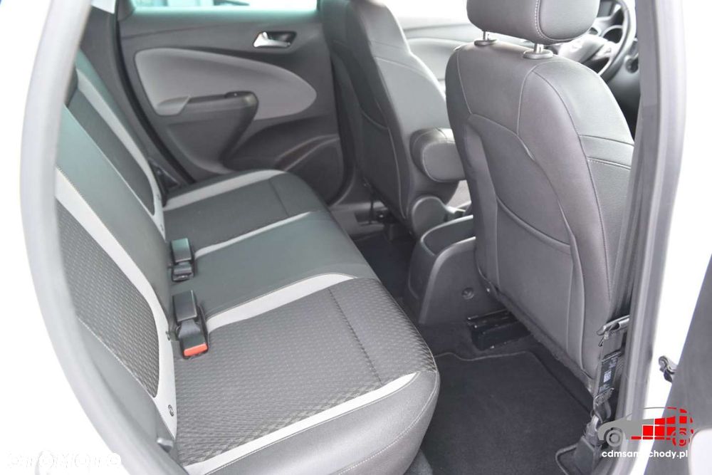 Opel Crossland X - 18