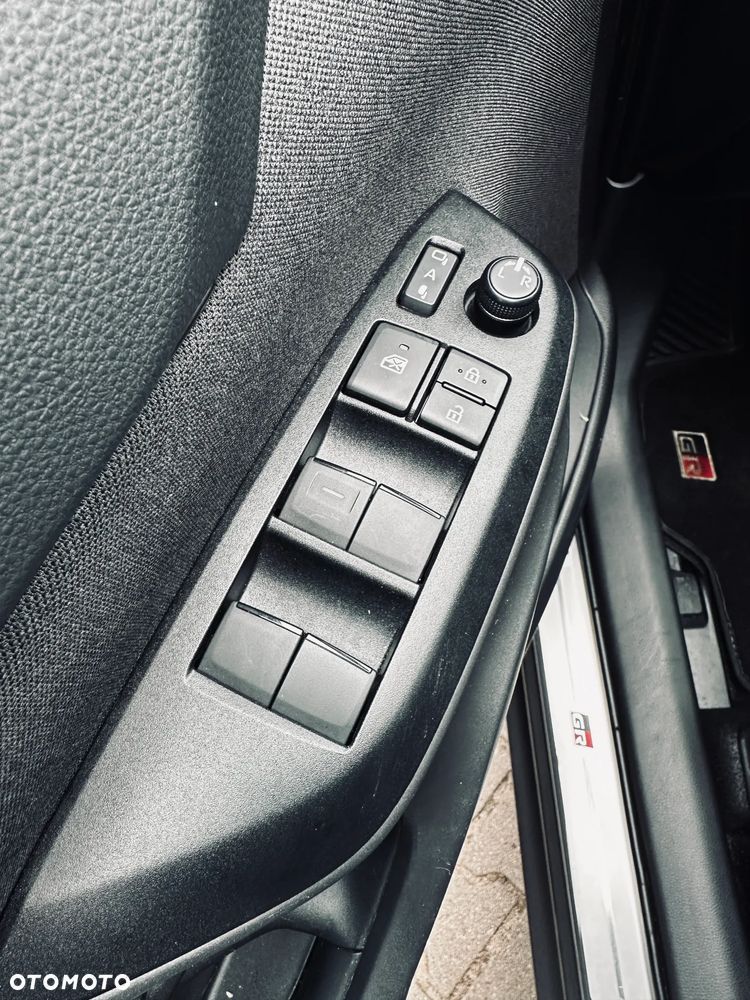 Toyota Yaris Cross Hybrid 1.5 GR Sport - 11