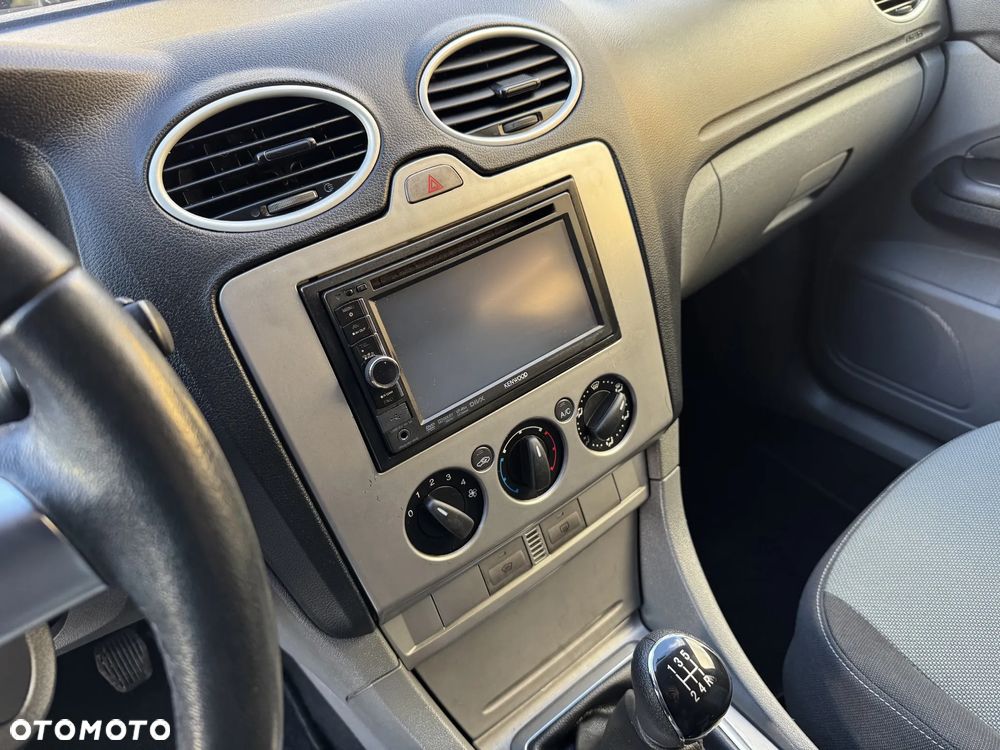 Ford Focus 1.6 Silver X - 27