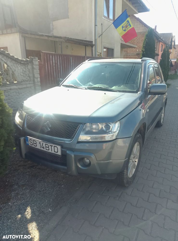 Suzuki Grand Vitara - 1