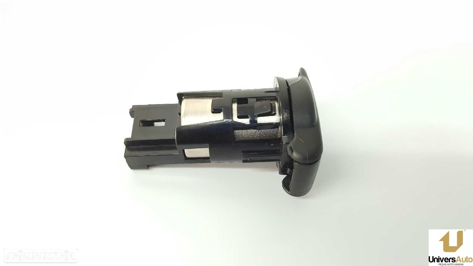 INTERRUPTOR AUXILIAR RENAULT CLIO IV BUSINESS - 1
