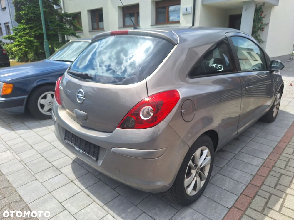 Opel Corsa 1.4 120 Jahre - 3