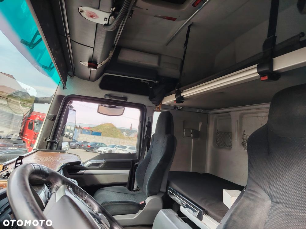 MAN TGX - 8