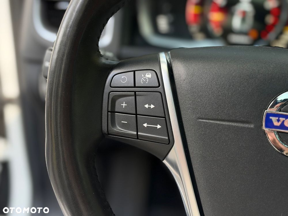 Volvo S60 - 17