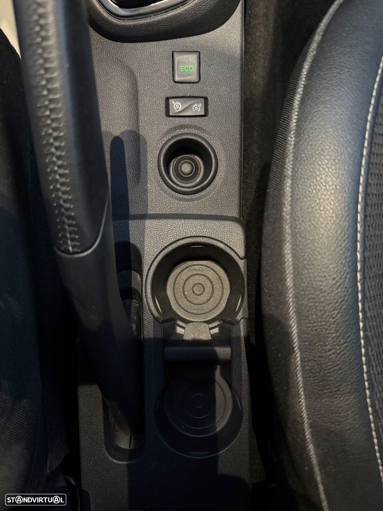 Renault Captur TCe 130 GPF INTENS - 23