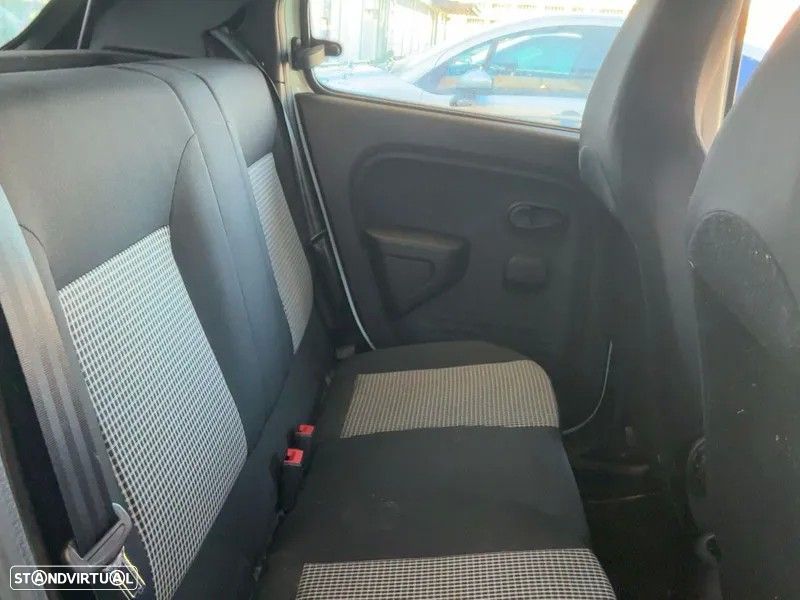 Renault Twingo Z.E. 22 Zen - 12