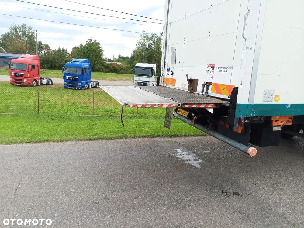 Renault D 14/ŁADOWNOŚĆ 6 TON/ WINDA / MOCNA PODŁOGA/FRANCJA - 12