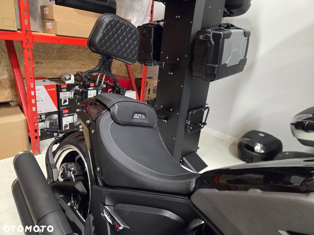 Morbidelli C1002V - 8